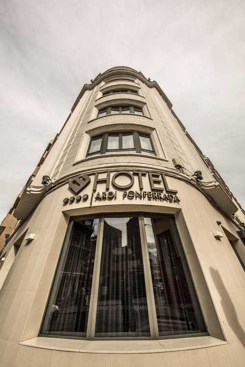 Aroi Ponferrada, General view