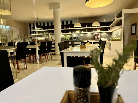 Skopelos Holidays Hotel & Spa, Restaurant