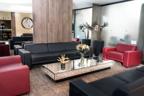 Summit Hotel Monaco, General view