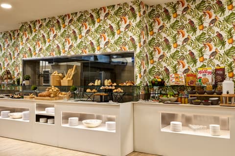 Occidental Aurelia, Restaurant