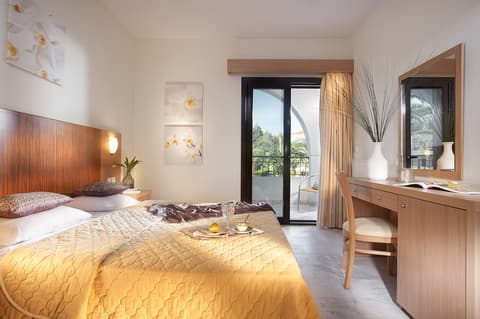 Chrousso Village, Room