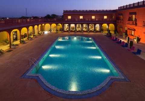 Vesta Bikaner Palace, Pool