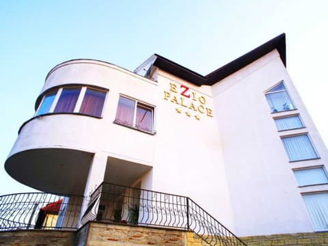 Ezio Hotel, General view