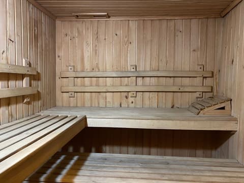 Abba Presidente Suites Puerto Montt, Sports and Entertainment