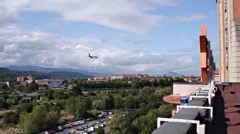 Hotel Seminario Aeropuerto Bilbao, General view