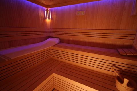 Senabil Hotel Old City, Sports and Entertainment