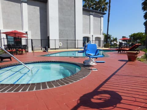 Best Western Plus Anaheim Orange County Hotel, General view
