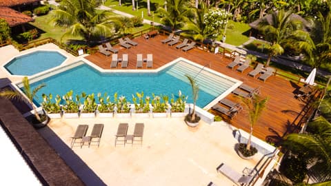 Village Paraíso Tropical, Pool