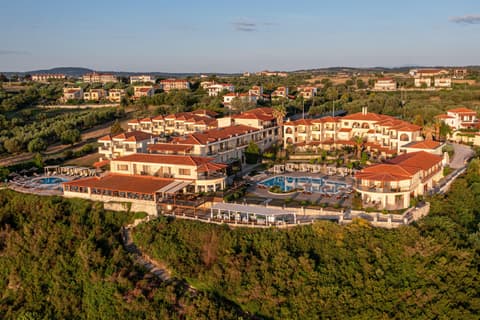 Blue Bay Hotel, General view