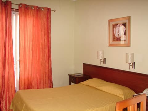 Santa Barbara B&B, General view