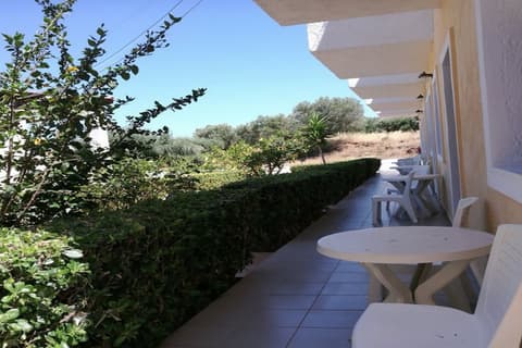 Mareva Apartments, General view