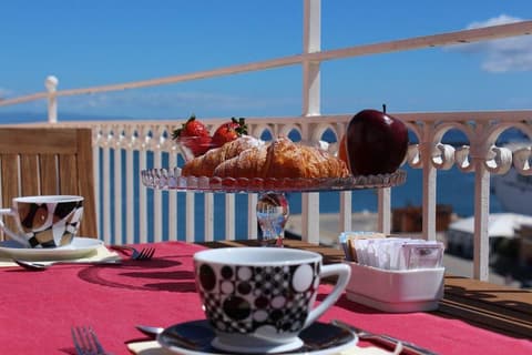 Nichotel, General view