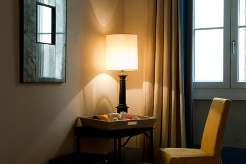 Black 5 Florence Suite, General view