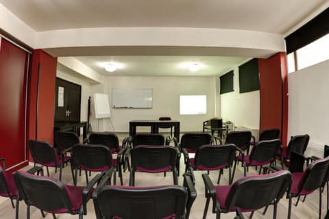 Avis Hotel By WS Hotel Group, Conferences