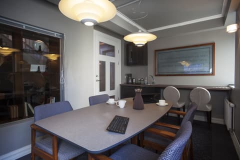 Reykjavik Residence, Conferences