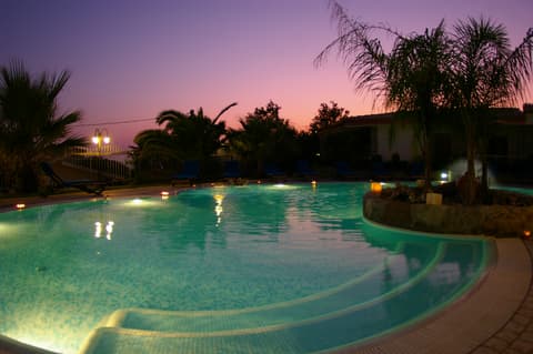 Hotel Village Eden, Pool