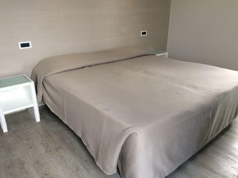 Grand Hotel Olympic, General view