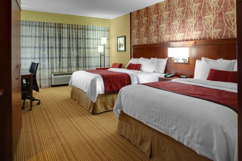 Courtyard Boone, Room