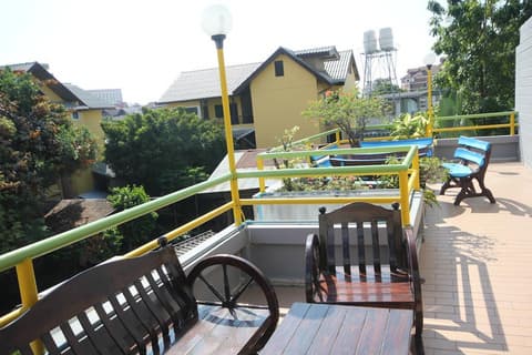 Home Place Hotel, General view