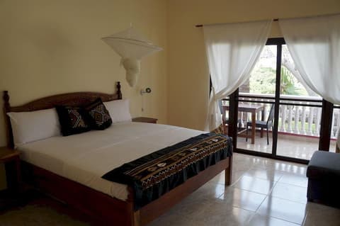 Lemon Creek, General view