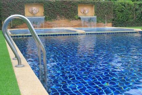 Baan Panwa Resort & Spa, Pool