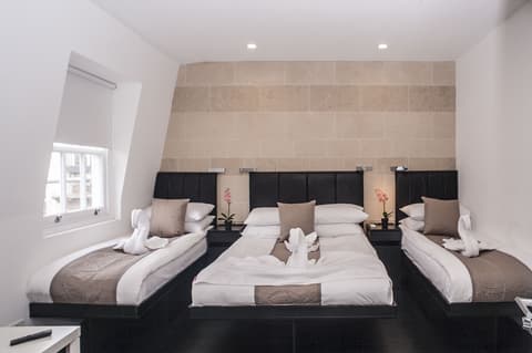 Mstay Hyde Park Hotel, General view