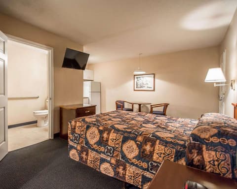 Tampa Bay Extended Stay Airport, Room