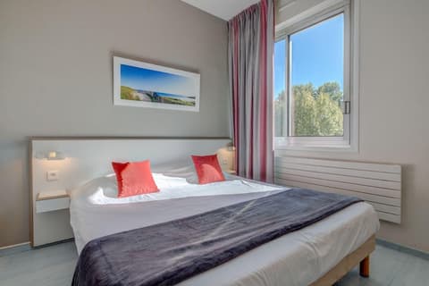 Hôtel Méditerranée - Port-Fréjus , Room