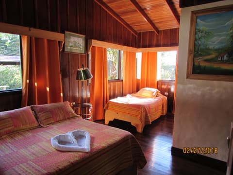 Villa Verde, Room