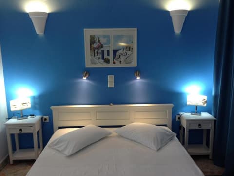 Villa Michalis, Room