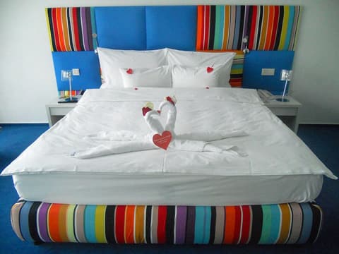 Marshal Garden Hotel, Room