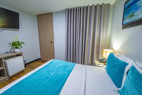 Cabecera Country, Room