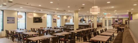 Premier Inn Düsseldorf City Centre, Restaurant