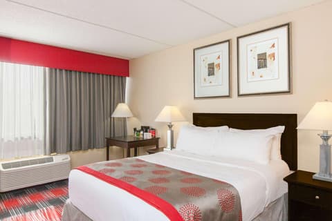 Ramada Plaza By Wyndham Albany, Room
