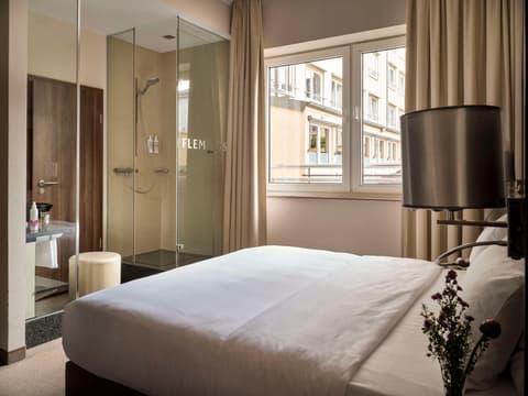 Flemings Hotel Frankfurt Main-Riverside, Room