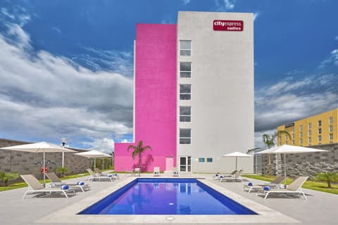 City Suites Silao Aeropuerto, Pool