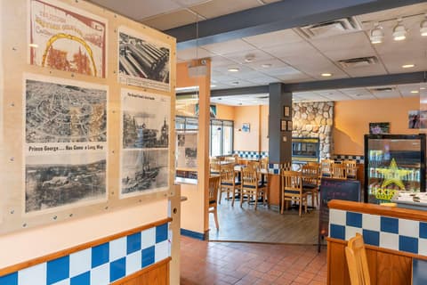 Econo Lodge Prince George, Restaurant