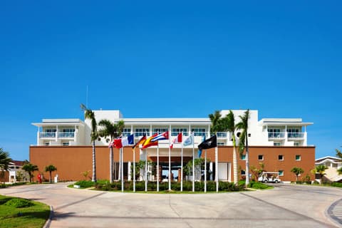 Hotel Playa Vista Azul, General view