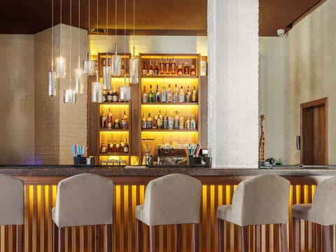 Vispas Hotel Balti, Bar