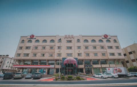 La Fontaine Jeddah Hotel, General view