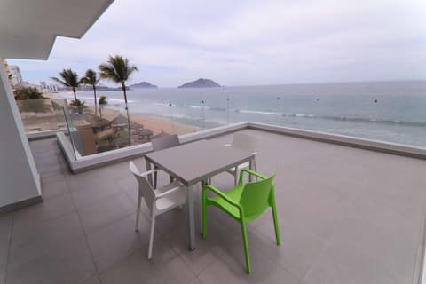 Park Inn By Radisson Mazatlan, General view