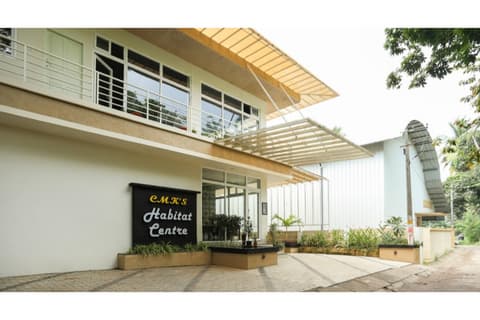 Treebo Cmks Habitat Center, Cochin, General view