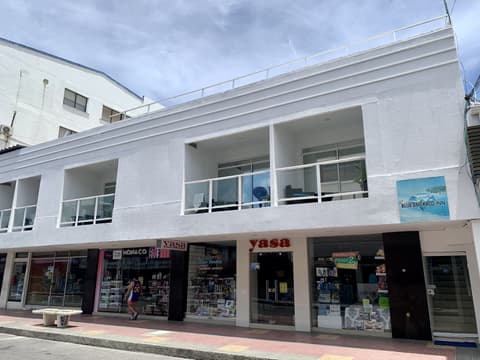Blue Emerald Inn, General view