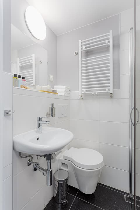 VISIONAPARTMENTS Lucerne Neustadtstrasse, Room