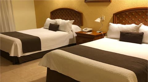 Mision Veracruz, Room