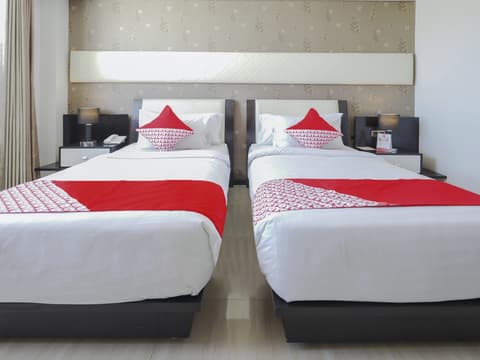 CollectionO Princess Keisha Convention, Room