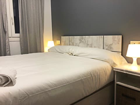 Butik Almeria Centro, Room