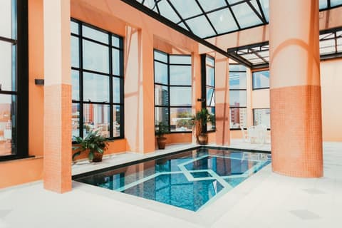 Summit Suites Hotel - Jundiai, Pool