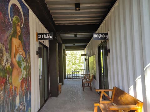 Containers by Eco Hotel, General view