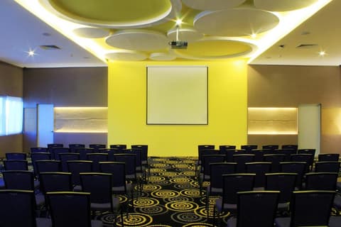 Go Hotels Butuan, Conferences